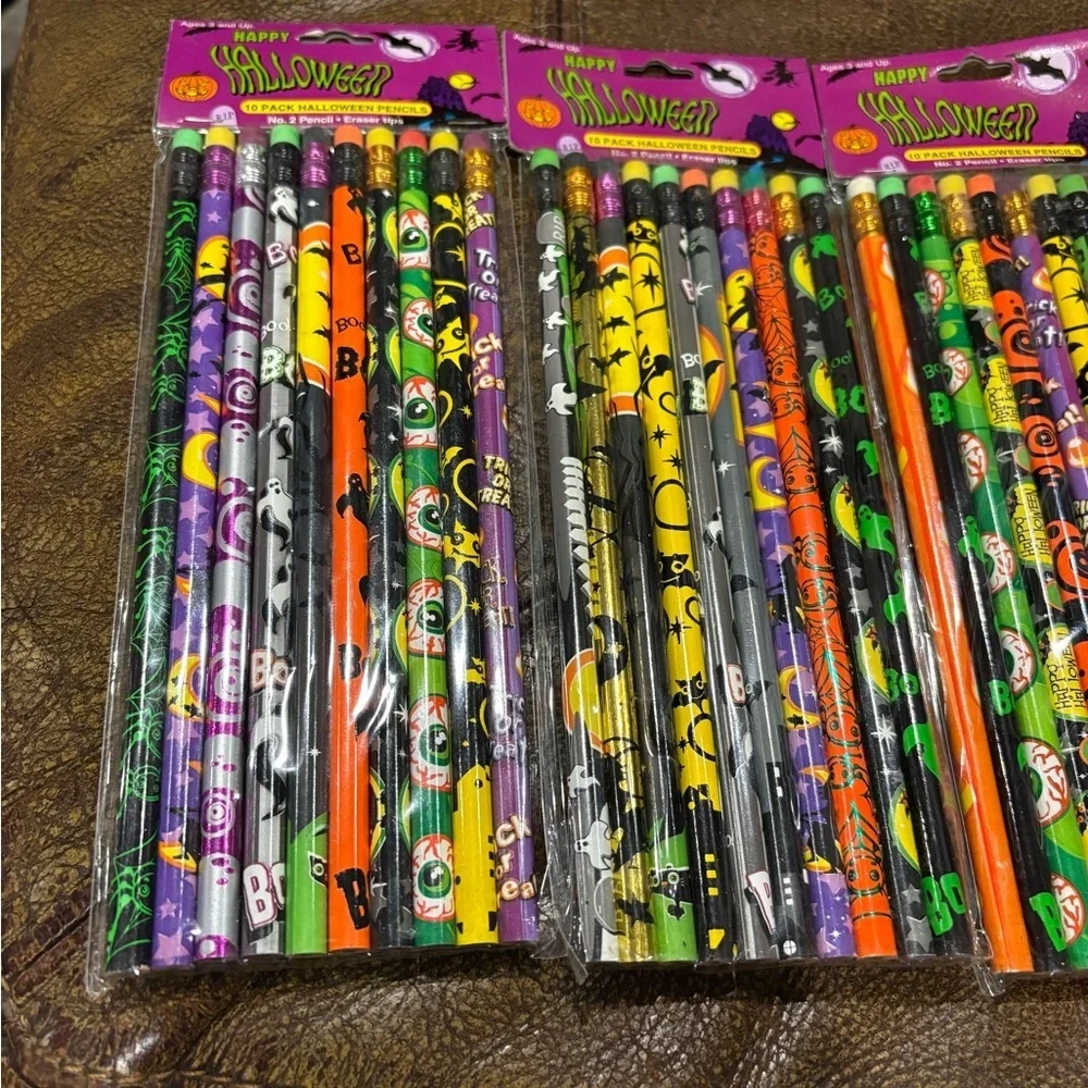 Vintage Sealed Halloween Pencils 4-10 Packs 40 Total Peachtree Playthings 2003